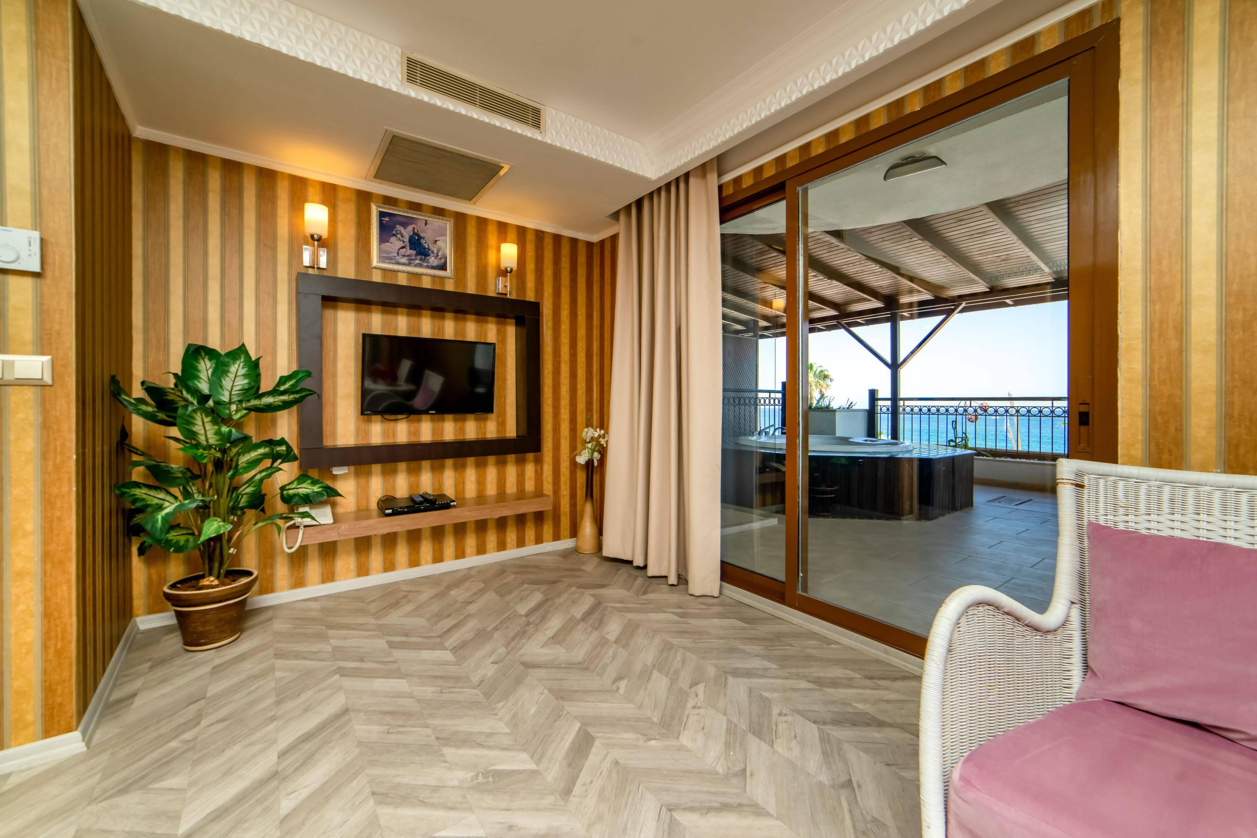Armas Labada Hotel Kemer Ngoại thất bức ảnh